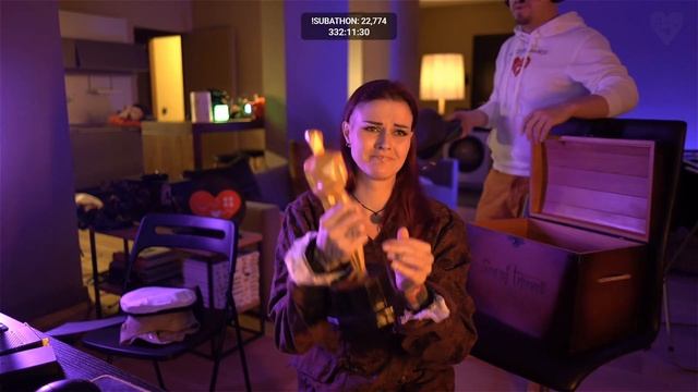 Welovegames проводит 12 день Subathon и показывает что у деда есть на чердаке