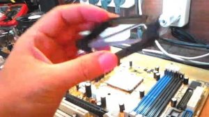 Пайка феном: Сохраняем внешний вид разъема мат. платы