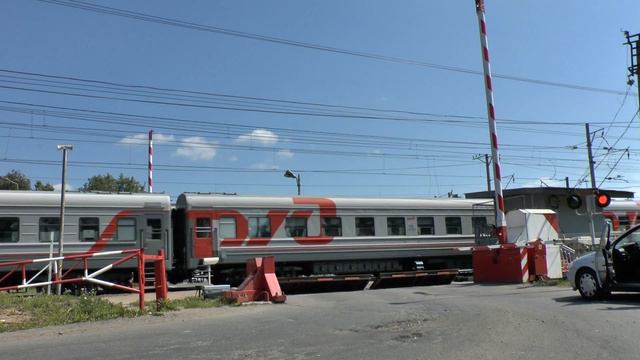 Электровоз ЭП2к-210 с пассажирским смотреть онлайн
