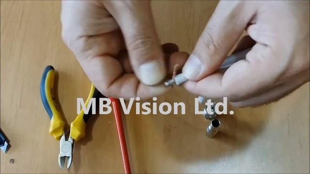 Как се поставя BNC конектор с RG59 кабел за камери за видеонаблюдение? смотреть онлайн