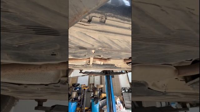 Проверяю Mercedes после каршеринга в сервисе. Результат смотреть онлайн