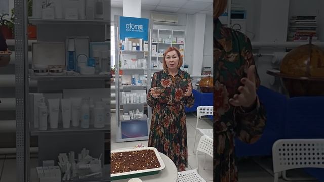 Как я пошла за корейским кремом, а попала на праздник и отведала потрясающий Тирамису! смотреть онлайн