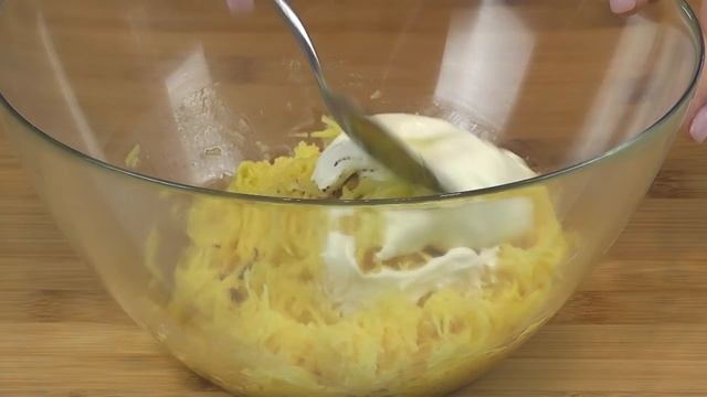 Картофельные драники. Рецепт без муки и яиц. Невероятно вкусные / Potato pancakes. Recipe. Eng sub смотреть онлайн
