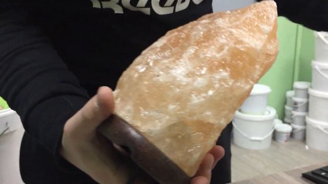 Лампы из гималайской соли. Видеообзор смотреть онлайн
