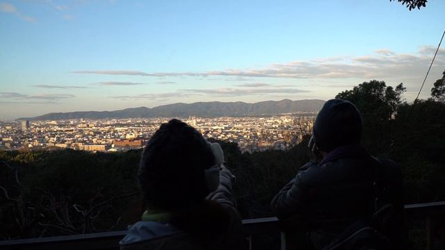 Day 160 of Traveling around the World: 10,000 Gates смотреть онлайн