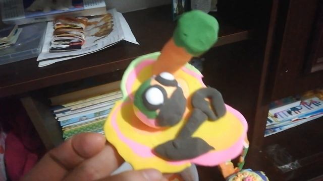 юлины поделки. Новая сказочная машина папе:). смотреть онлайн