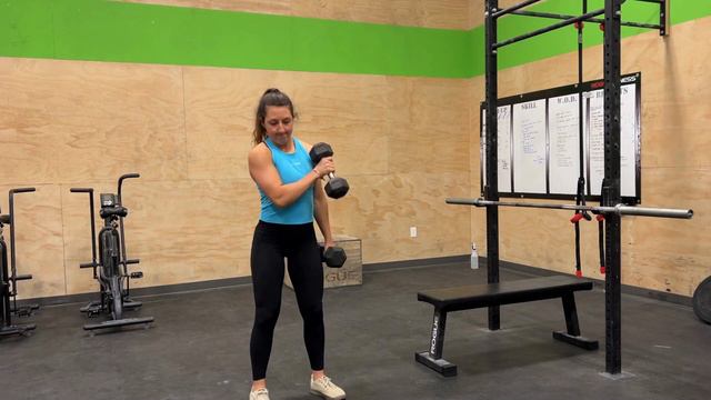 Alt Crossbody Hammer Curl смотреть онлайн