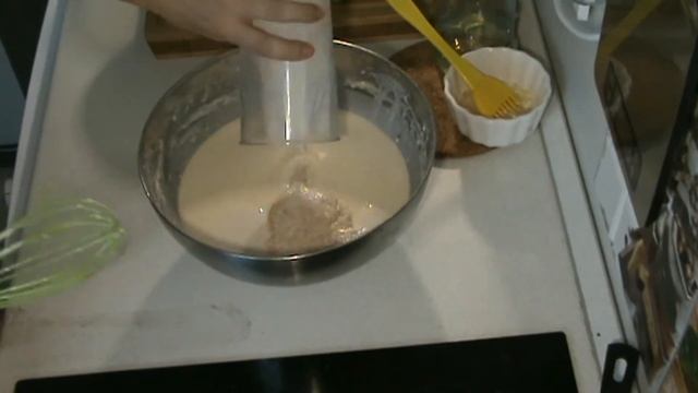 Самые вкусные дрожжевые блины! Рецепт который точно, вы сохраните !!! смотреть онлайн