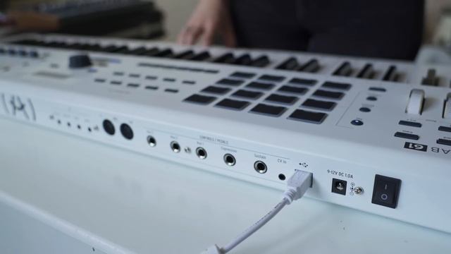 KeyLab MkII Tutorials : Ep. 1 - Discovering your KeyLab MkII смотреть онлайн