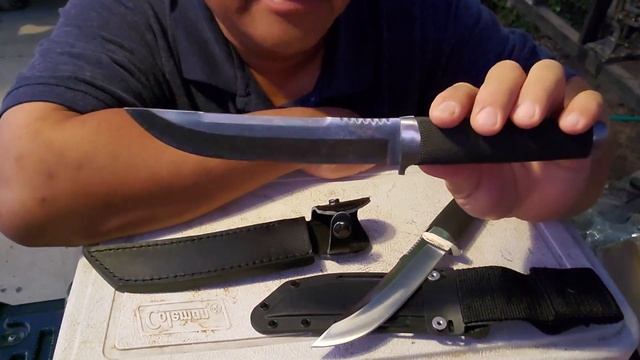 Cold Steel San Mai III Outdoorsman VG10 Vs VG1