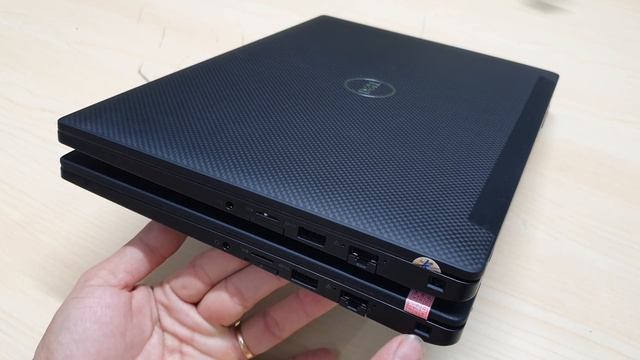 So sánh Dell 7480 và Dell 7490 | Laptop doanh nhân cảm ứng Full HD ips смотреть онлайн