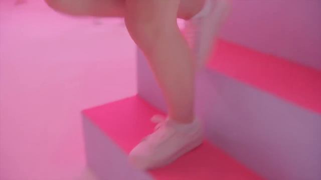 Марьяна Ро - ВЖУХ ВЖУХ 2 ЧАСТЬ НОВЫЙ КЛИП!! смотреть онлайн