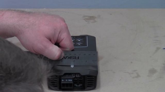 Rockford Fosgate T400X4ad - Out Of The Box смотреть онлайн