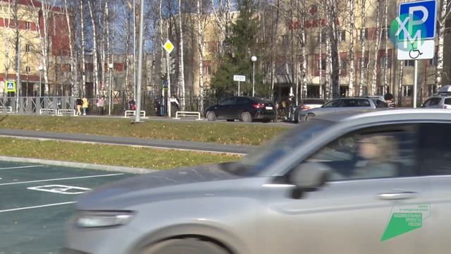 Около ОКБ открылась новая парковка смотреть онлайн