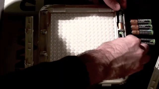 TENORI-ON W UNBOXING and DEMONSTRATION! Part A - The Holy Grail of Gadget Music! смотреть онлайн