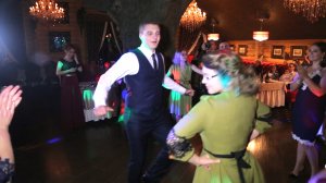 Танец жениха с сестрой