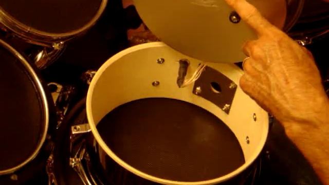 DIY eDrum / cake pan- Segment 2 of 3 смотреть онлайн