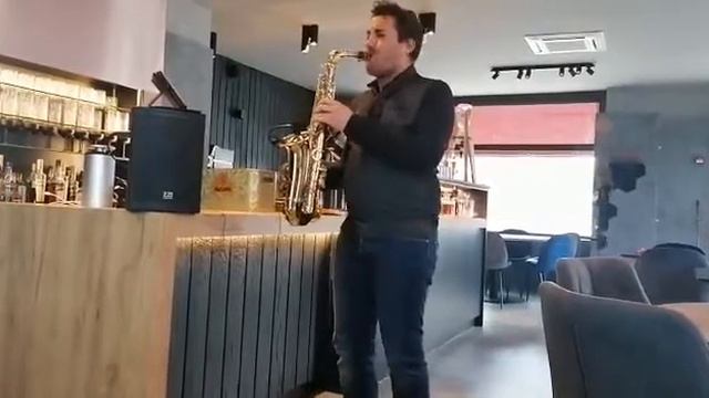 Vivo Per Lei Andrea Bocelli Rita&GiuseppeBellomo&Sax&LeMétro смотреть онлайн