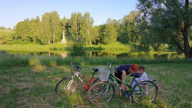 Велосипед STELS Navigator 350 Lady. Обзор и вело прогулка по Павловску смотреть онлайн