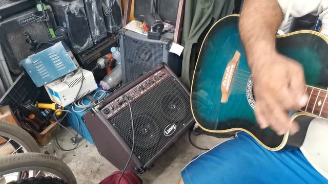 son of gilbert guitar Laney acoustic guitar speaker amplifier 220volts na no need transformer смотреть онлайн