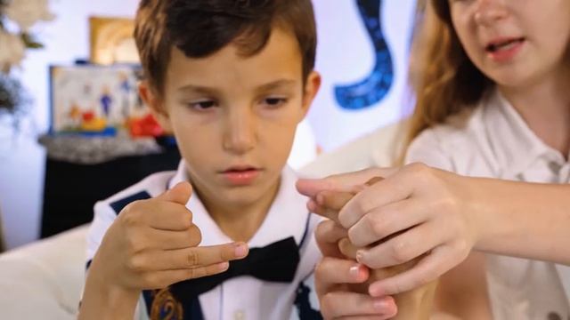 Почерк детей. Как Изменить Почерк Писать Красиво. Учимся писать красиво смотреть онлайн