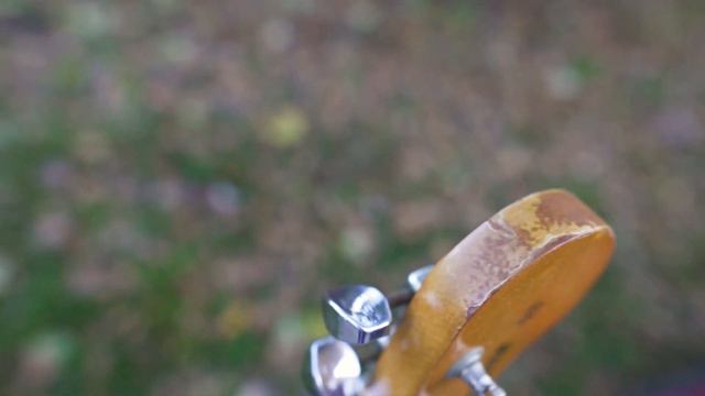 Fender Stratocaster USA 1973 Sunburst ALL ORIGINAL смотреть онлайн