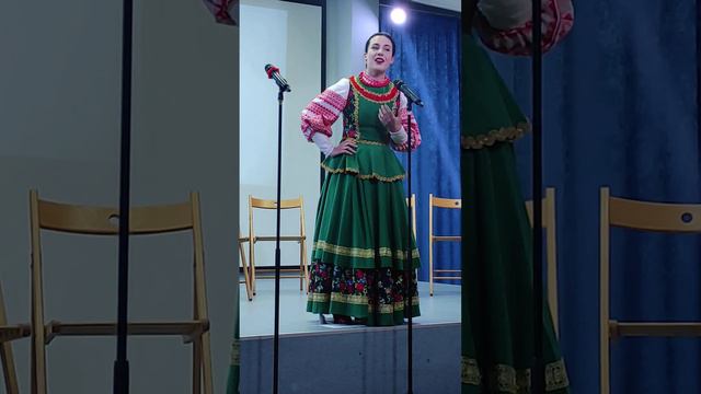Казачий квартирник ансамбль "Казачья Станица" выступает Халецкая Кристина смотреть онлайн