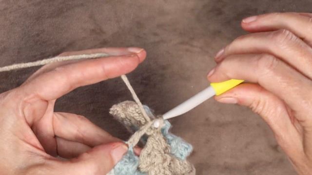 Easy Crochet Flower Cropped Poncho Pattern смотреть онлайн