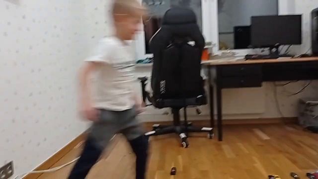 Олег машинкин прыгает в подводную лодку. хулиганы уходят с золотом. смотреть онлайн