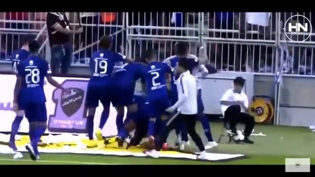 Забил жесткий гол+ напугал ребёнка смотреть онлайн