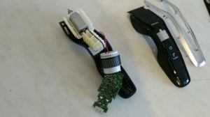 Philips HC 5450, поломка и ремонт машинки для стрижки волос.