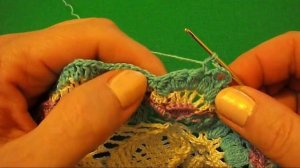 САЛФЕТКА С РЕЛЬЕФНЫМИ ЭЛЕМЕНТАМИ. ЧАСТЬ 3