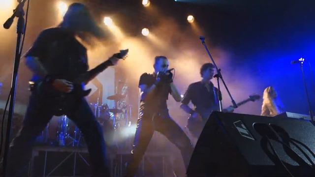 Defiant - Не верь словам смотреть онлайн