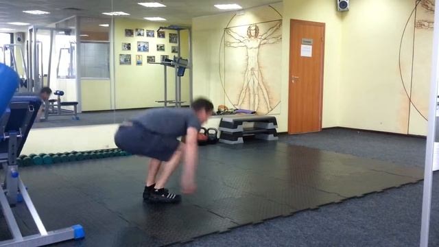 Прыжки с места в длину. Sliderlife.ru смотреть онлайн