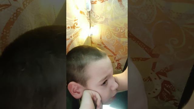 магазин на диване/другой инструмент/ребенок играет в магазин смотреть онлайн