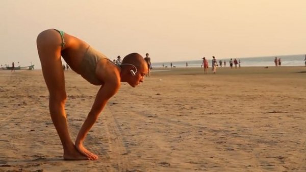 Эту девушку... Zap-Zap Yoga