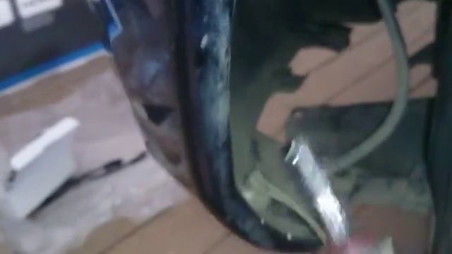 Замена лампочки в противотуманной фаре на Прадо 120 смотреть онлайн