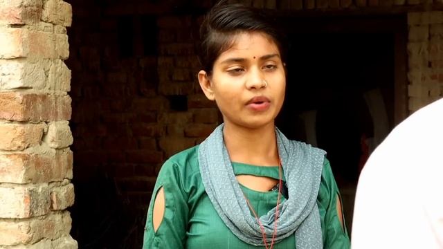 रिक्शे वाले की बहन बनी IAS ||रिक्शे वाले ने अपनी बहन को बनाया जिला अधिकारी||C STAR