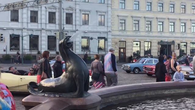 Seals on Havis Amanda fountain смотреть онлайн