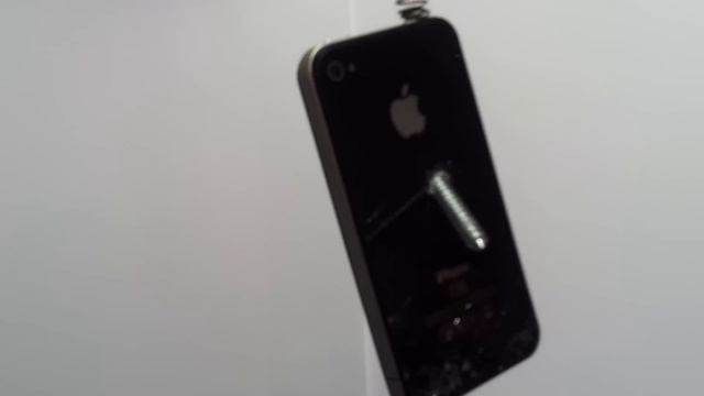 Samorez in the iPhone screen // Саморез в экран iPhone смотреть онлайн