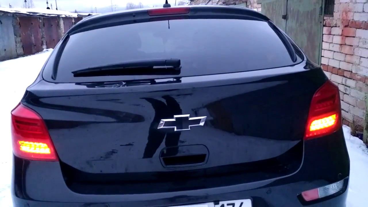 Бегущий поворотник на Chevrolet Cruze( Видео от клиента) смотреть онлайн