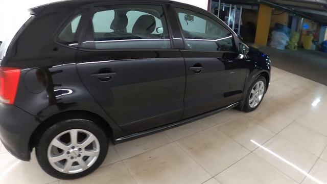 Volkswagen Polo V 1.2 MT (75 л.с.) 2011 смотреть онлайн