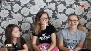 КТО МЕНЯ ЛУЧШЕ ЗНАЕТ ??? СЕСТРА vs ЛУЧШАЯ ПОДРУГА