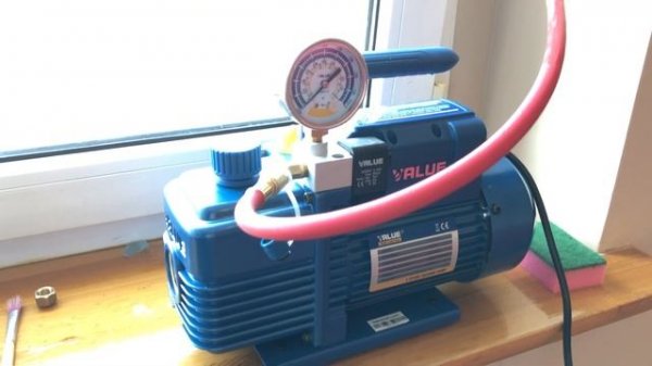 Pompa próżniowa VALUE V-i220SV