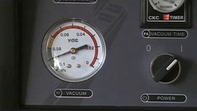 Двухкамерный вакуумный упаковщик HVC 4102SA смотреть онлайн