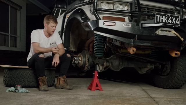 PETROL 80 Series Landcruiser Rig Rundown! смотреть онлайн