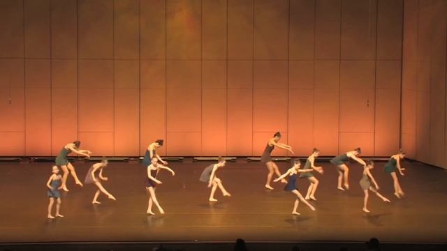 "Прогулка от весны до осени", отрывки смотреть онлайн