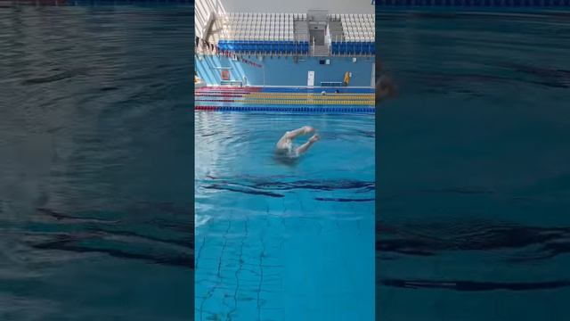 Макеба - это когда придумал новый элемент в синхронном плавании ?? смотреть онлайн