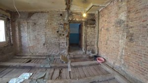 Ремонтируем старый фонд Санкт-Петербурга. Стяжка по деревянным балкам.