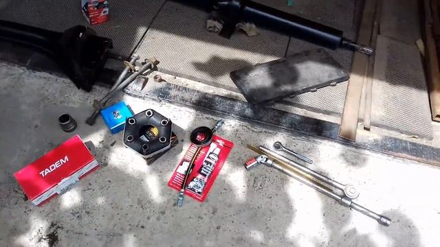 Пришло время сменить балку мотора. смотреть онлайн